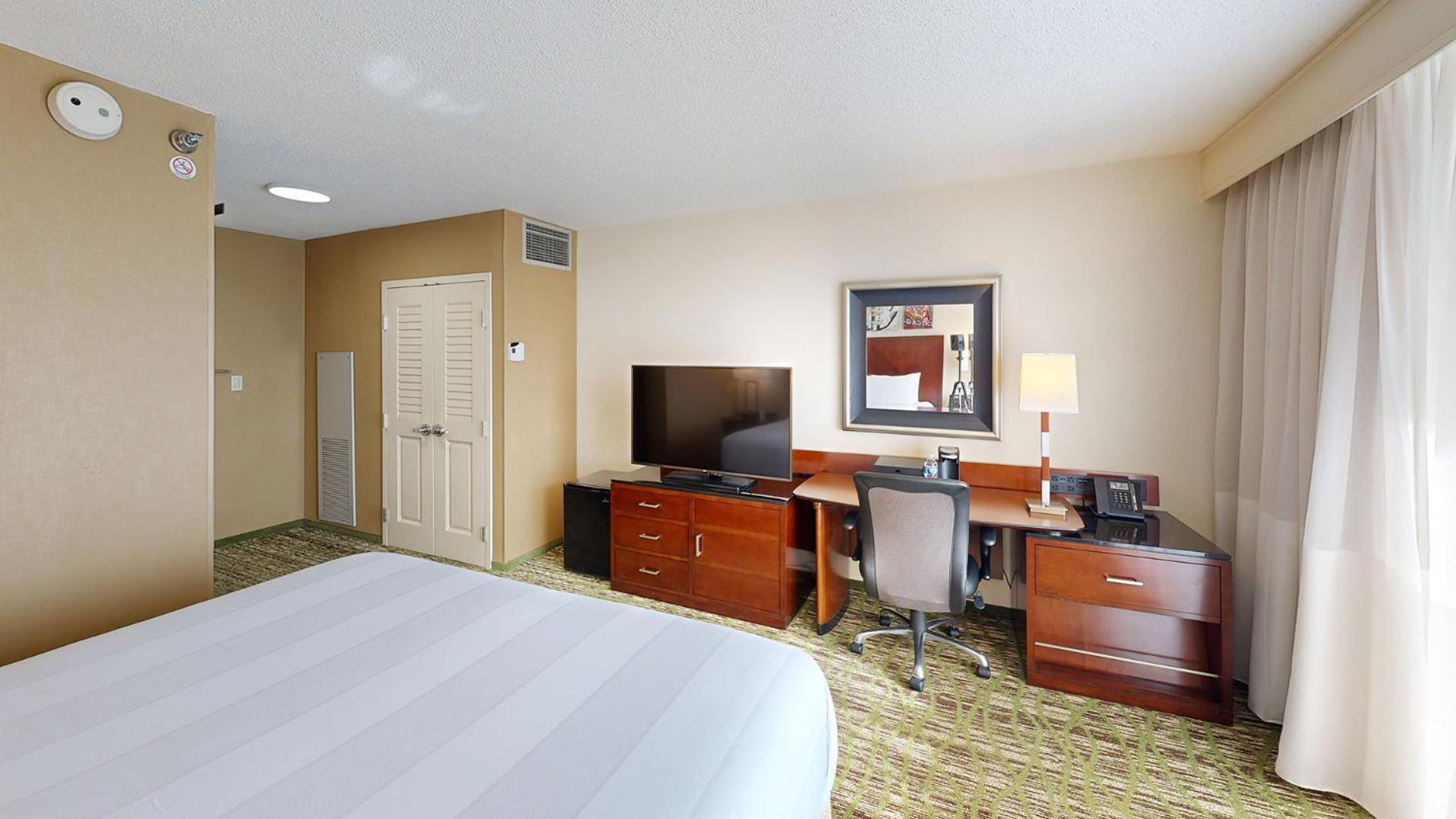 Marriott Chicago O'hare 3*