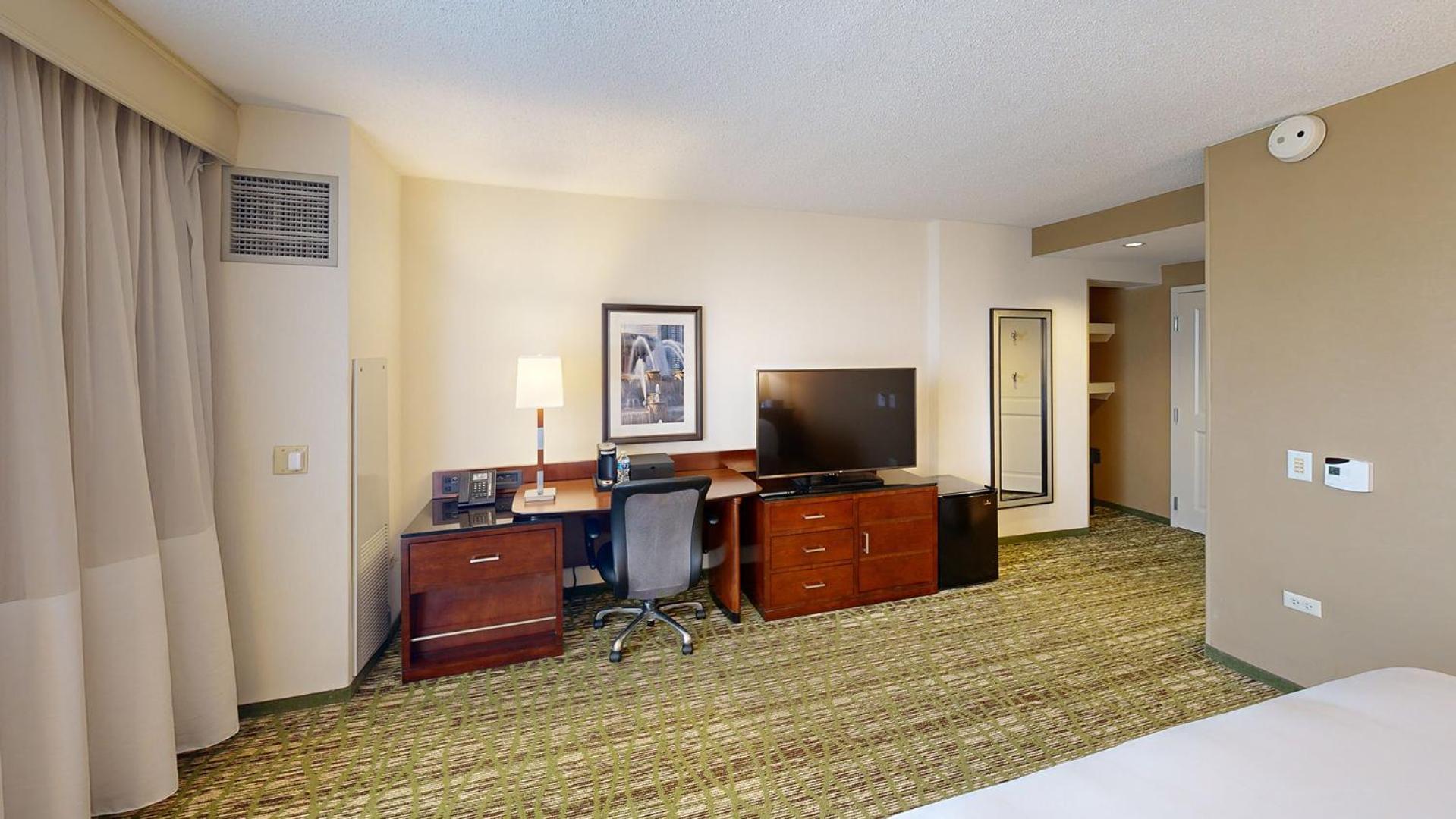 Marriott Chicago O'hare Hotel
