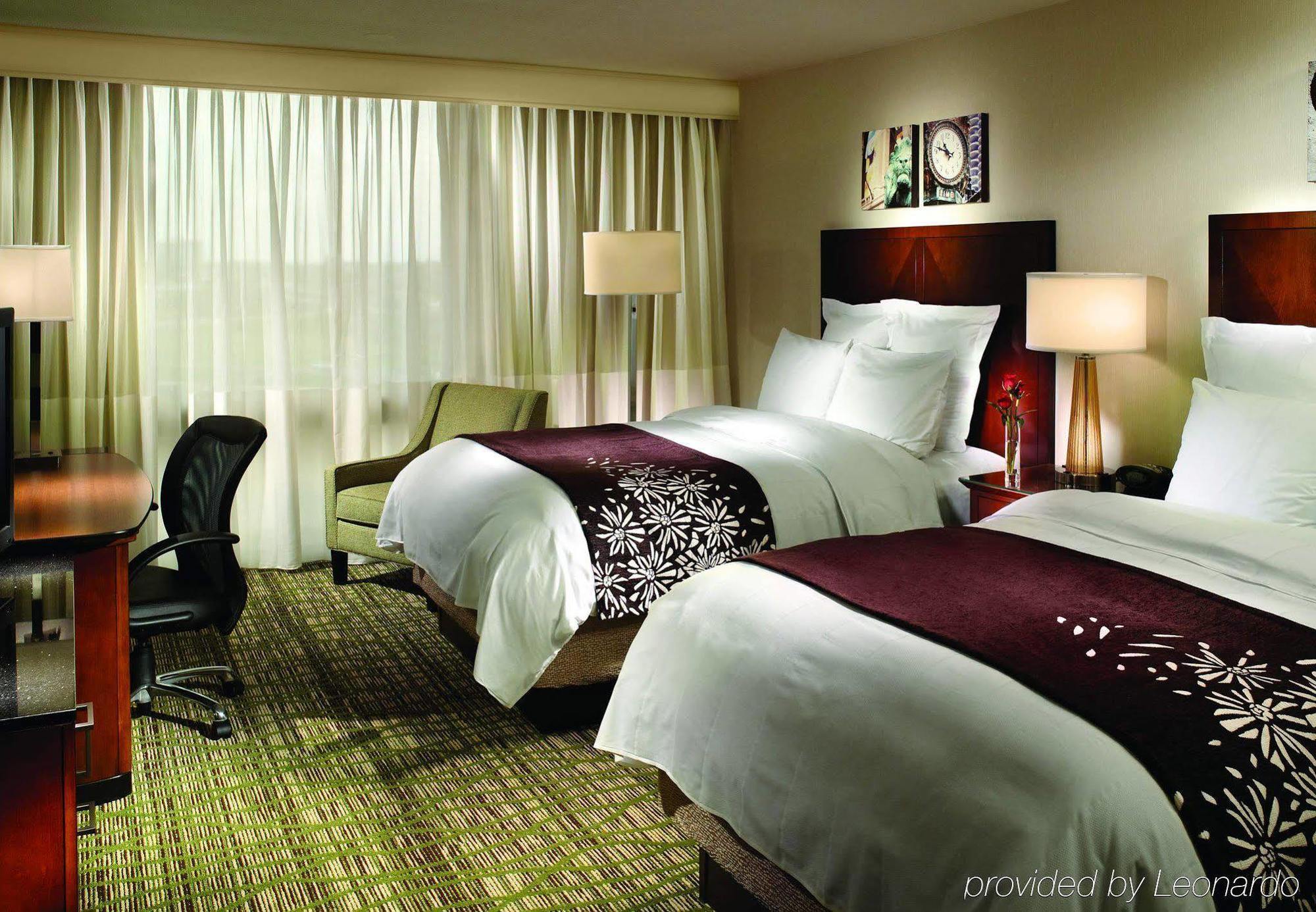 Marriott Chicago O'hare Hotel
